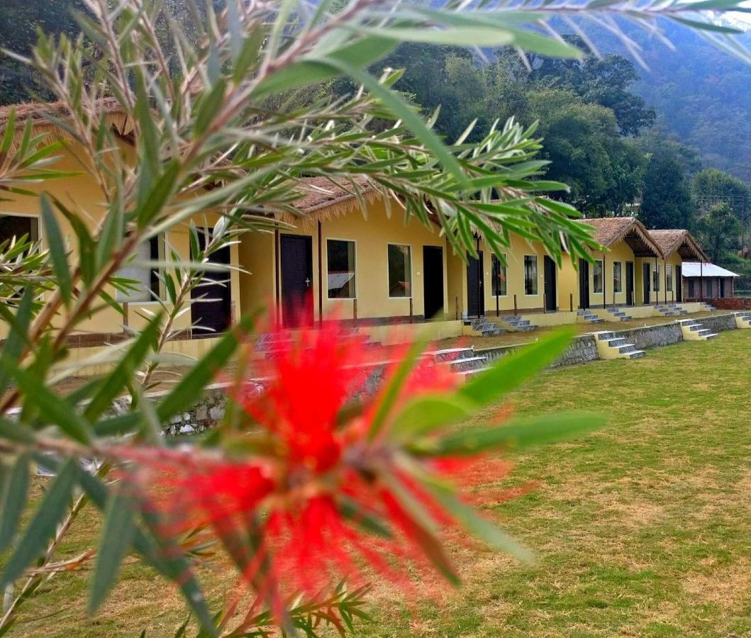 Nakshtra Resort Birbhaddar Eksteriør billede