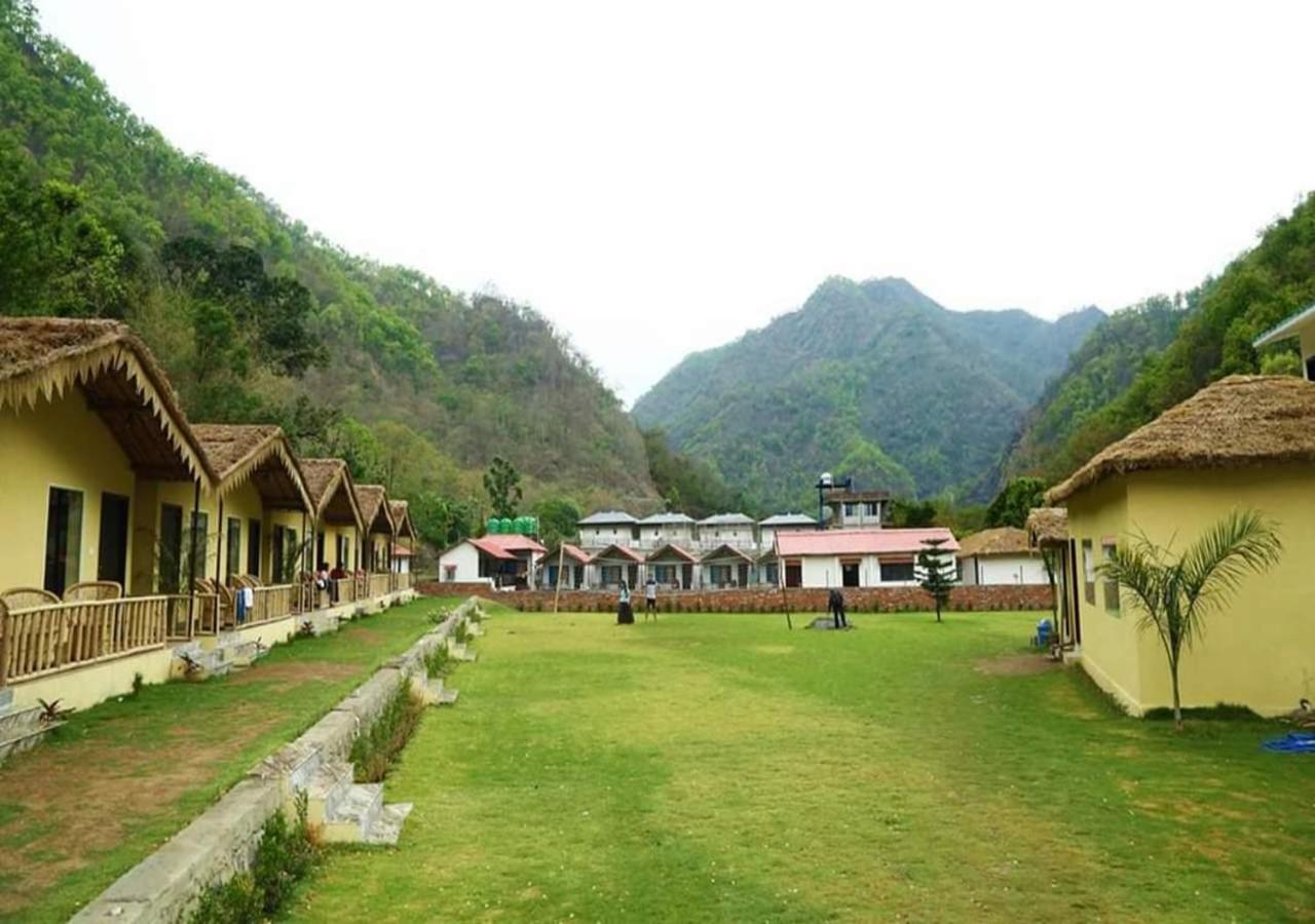 Nakshtra Resort Birbhaddar Eksteriør billede